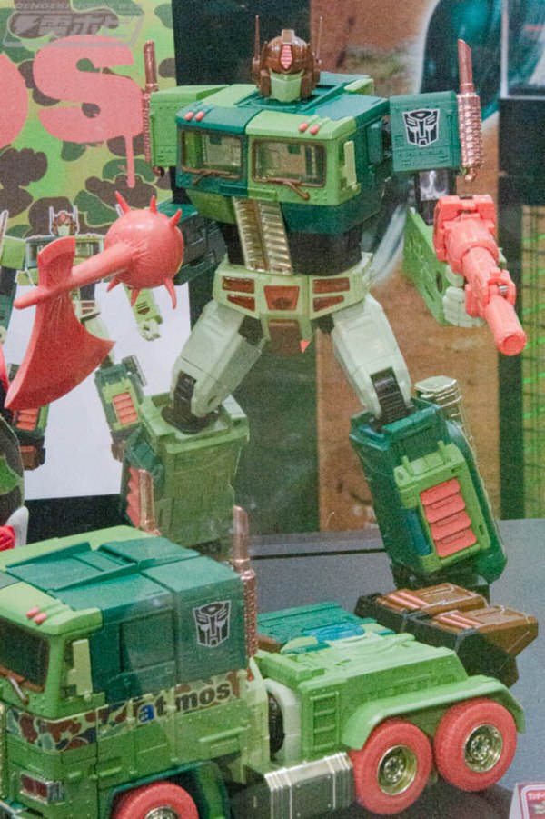 Winter Wonderfest 2019   Transformers X Atmos MP 10 DC Convoy  (5 of 7)